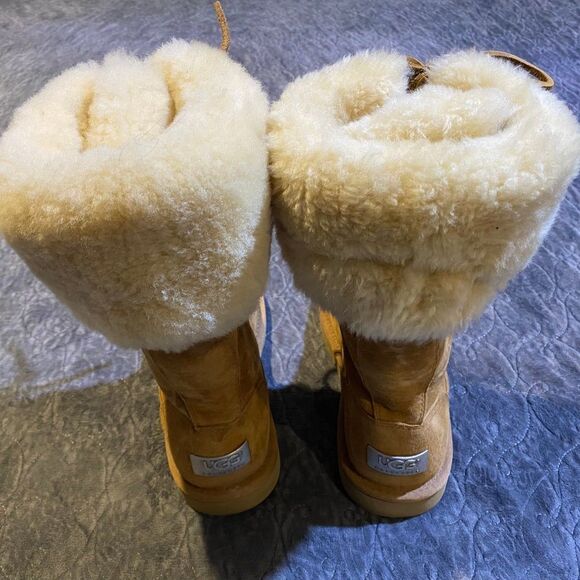 UGG Australia Montclair Boots 1892 Chestnut Suede Sheepskin Lace Up Size 7 - Picture 5 of 9